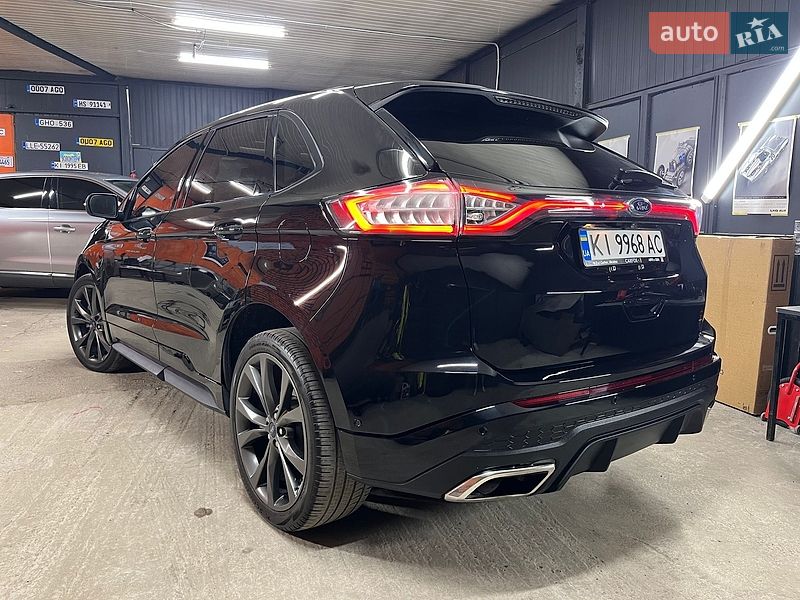 Позашляховик / Кросовер Ford Edge 2018 в Броварах
