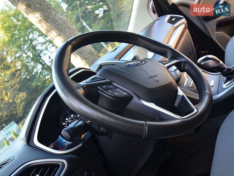 Внедорожник / Кроссовер Ford Edge 2018 в Дрогобыче