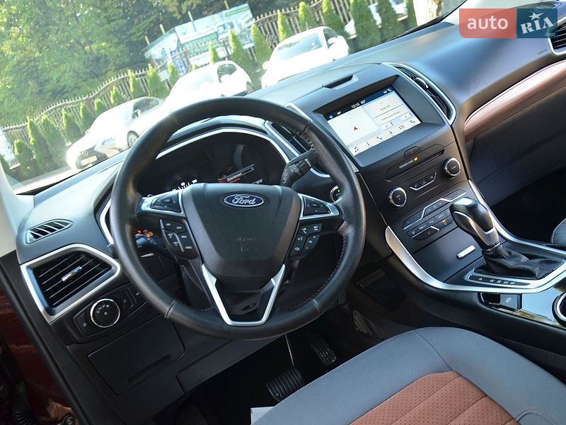 Внедорожник / Кроссовер Ford Edge 2018 в Дрогобыче