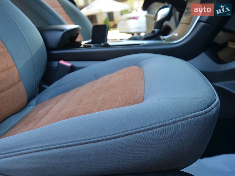Внедорожник / Кроссовер Ford Edge 2018 в Дрогобыче