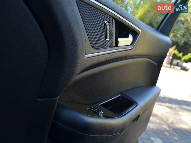 Внедорожник / Кроссовер Ford Edge 2018 в Дрогобыче