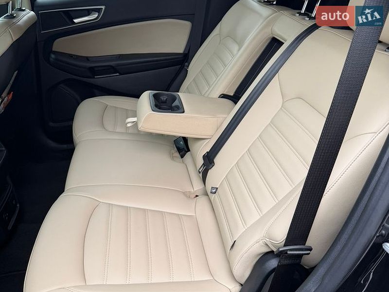 Внедорожник / Кроссовер Ford Edge 2022 в Первомайске