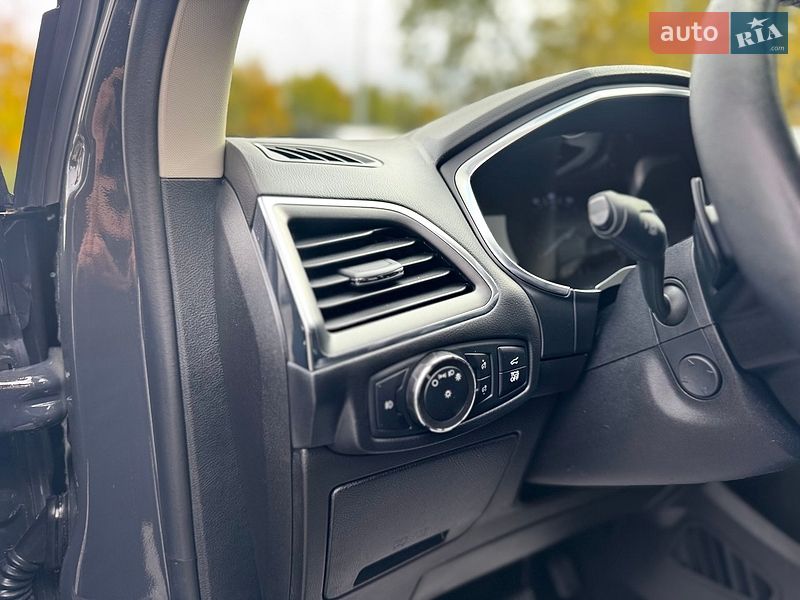 Позашляховик / Кросовер Ford Edge 2021 в Івано-Франківську