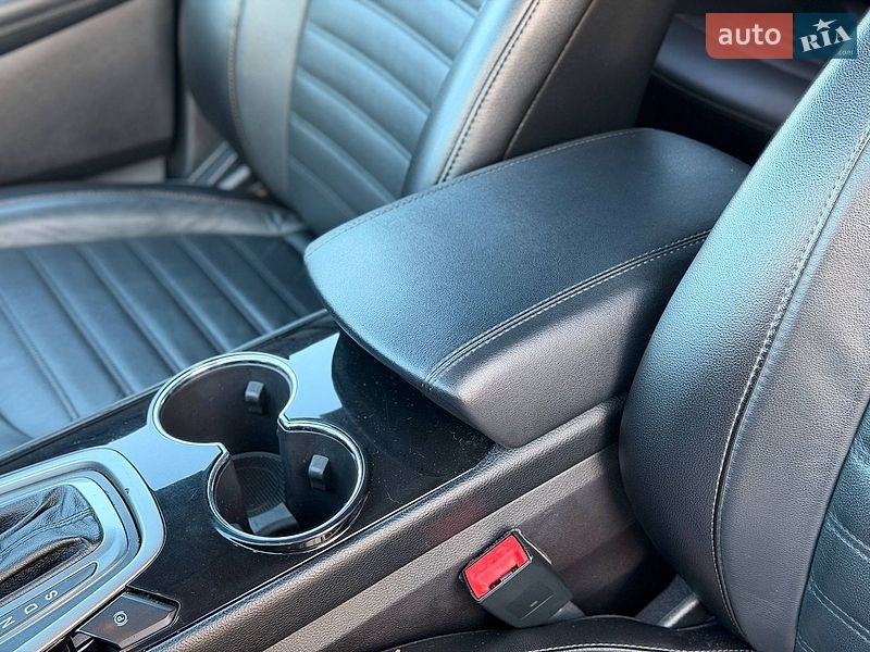 Позашляховик / Кросовер Ford Edge 2017 в Кривому Розі