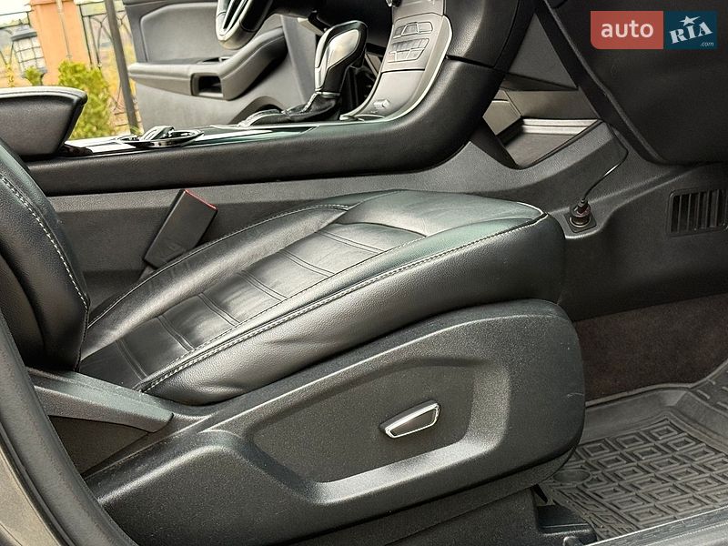 Позашляховик / Кросовер Ford Edge 2016 в Дрогобичі