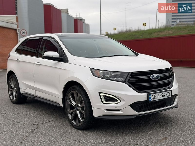 Позашляховик / Кросовер Ford Edge 2016 в Києві