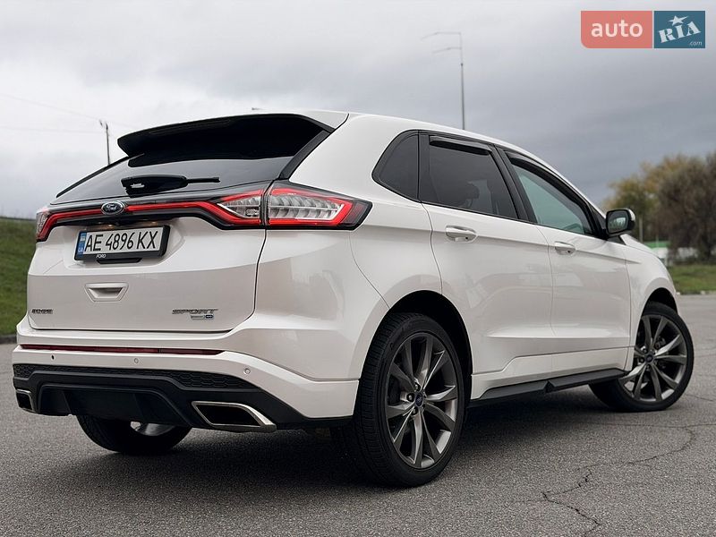 Позашляховик / Кросовер Ford Edge 2016 в Києві