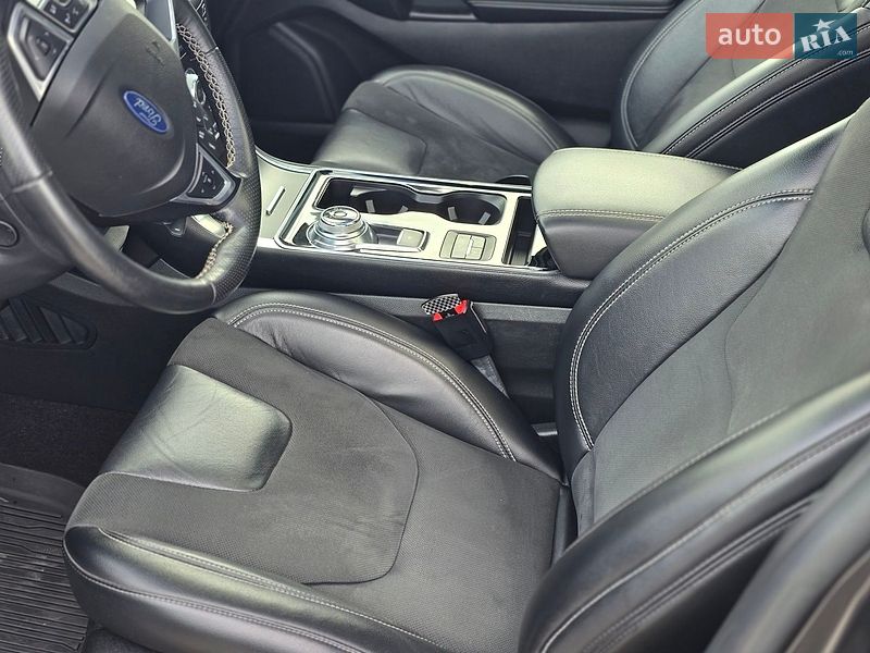 Внедорожник / Кроссовер Ford Edge 2018 в Ивано-Франковске
