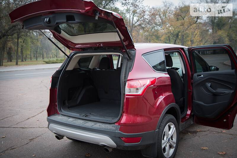 Позашляховик / Кросовер Ford Escape 2014 в Кропивницькому