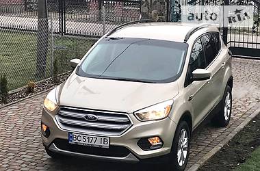 Внедорожник / Кроссовер Ford Escape 2018 в Львове