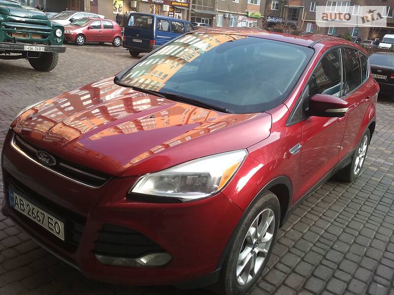Внедорожник / Кроссовер Ford Escape 2013 в 