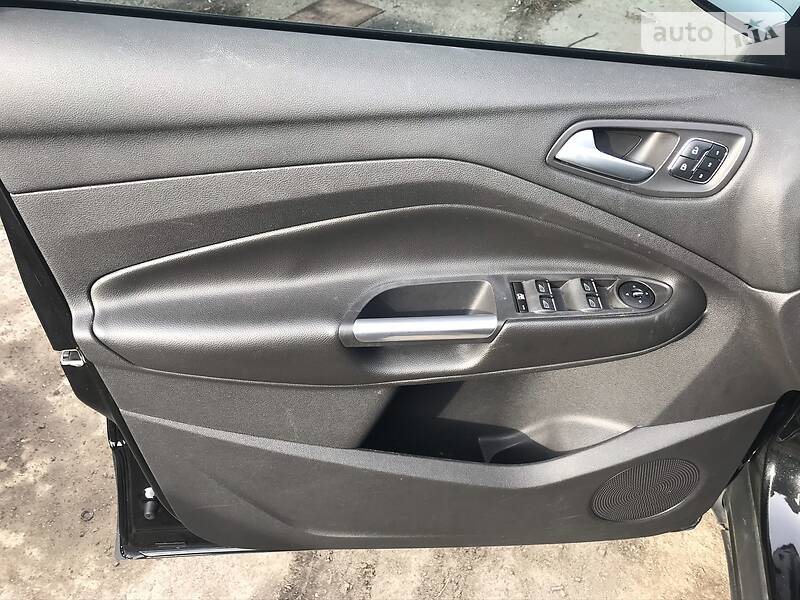 Позашляховик / Кросовер Ford Escape 2013 в Одесі