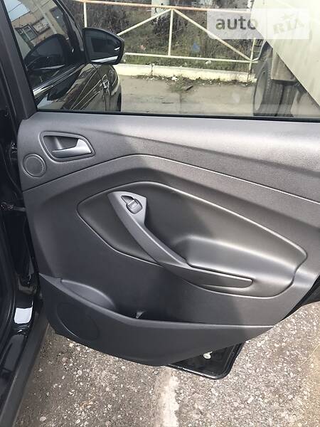 Позашляховик / Кросовер Ford Escape 2013 в Одесі