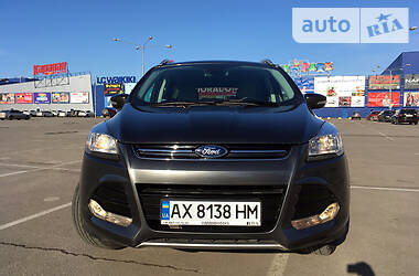 Позашляховик / Кросовер Ford Escape 2016 в 