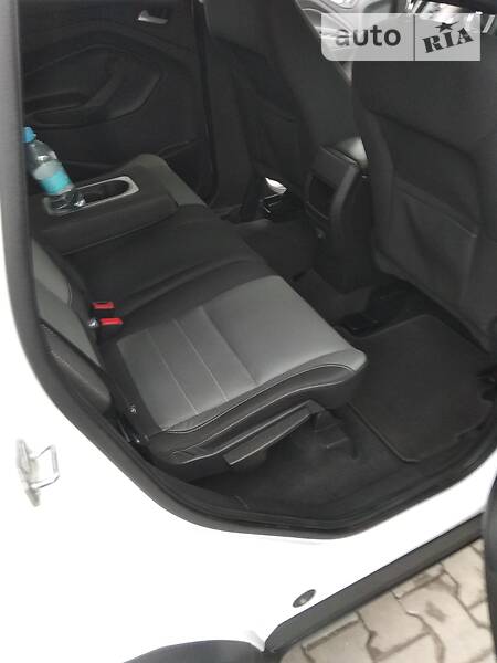 Позашляховик / Кросовер Ford Escape 2016 в Шептицькому