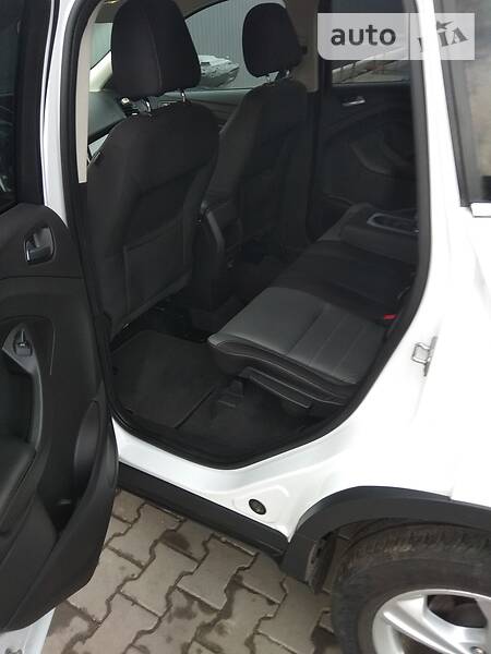 Позашляховик / Кросовер Ford Escape 2016 в Шептицькому