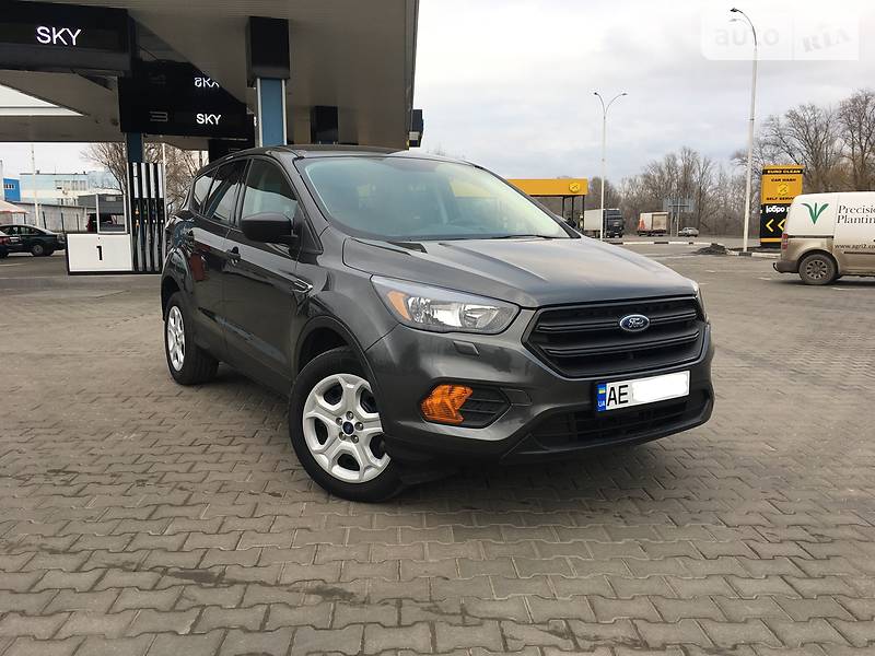 Позашляховик / Кросовер Ford Escape 2018 в Дніпрі