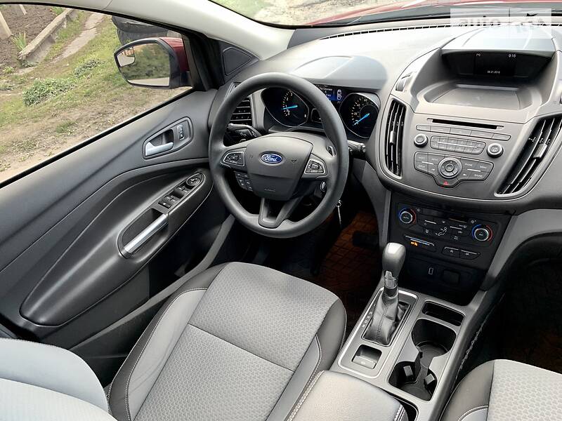 Позашляховик / Кросовер Ford Escape 2016 в Дніпрі фото 26 Позашляховик / Кросовер Ford Escape 2016 в Дніпрі