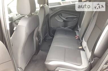 Позашляховик / Кросовер Ford Escape 2013 в 