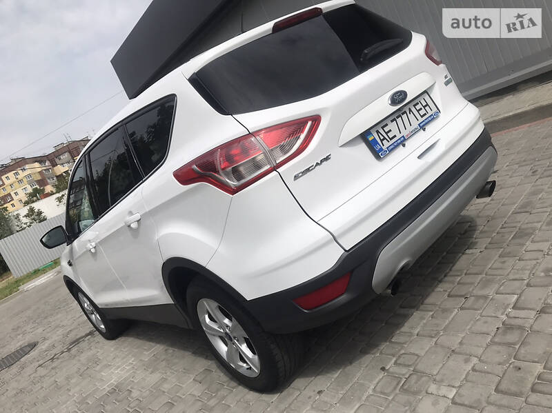 Позашляховик / Кросовер Ford Escape 2014 в Дніпрі