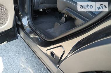 Позашляховик / Кросовер Ford Escape 2013 в 