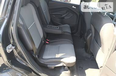 Позашляховик / Кросовер Ford Escape 2013 в 