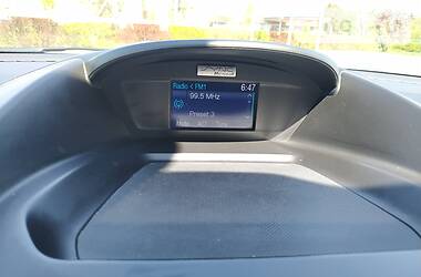 Позашляховик / Кросовер Ford Escape 2013 в 