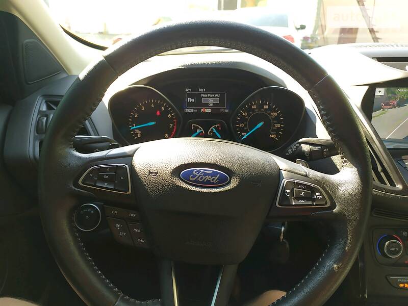 Позашляховик / Кросовер Ford Escape 2017 в Хоролі