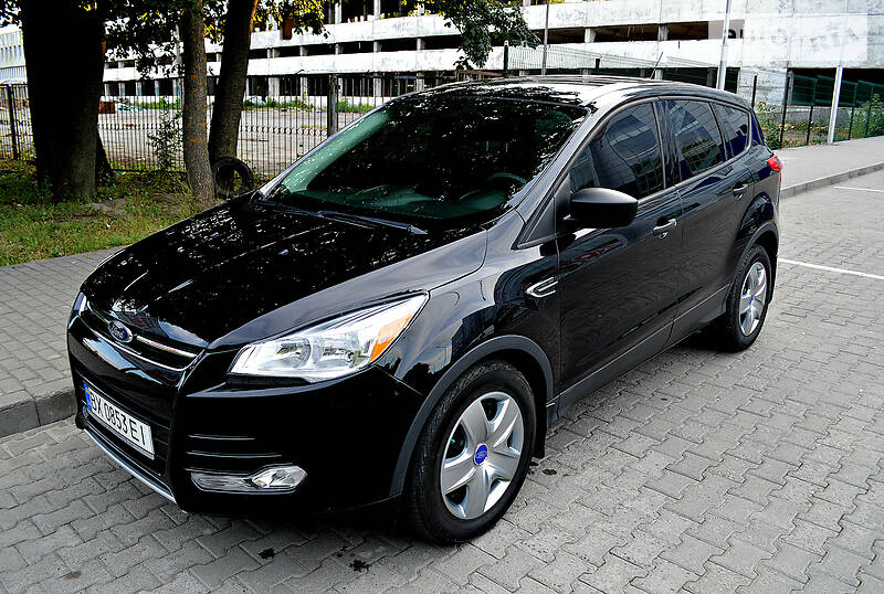 Позашляховик / Кросовер Ford Escape 2015 в Хмельницькому