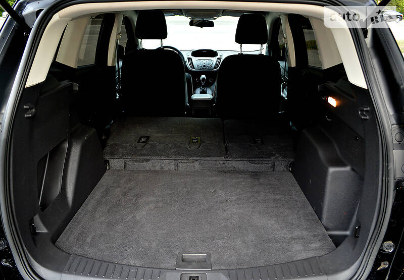 Позашляховик / Кросовер Ford Escape 2015 в Хмельницькому