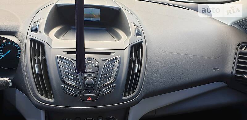 Позашляховик / Кросовер Ford Escape 2016 в Нікополі