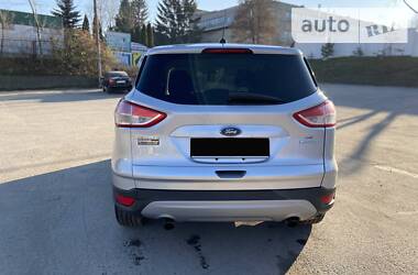 Внедорожник / Кроссовер Ford Escape 2014 в Тернополе