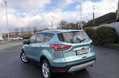 Внедорожник / Кроссовер Ford Escape 2013 в Ужгороде