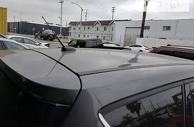 Внедорожник / Кроссовер Ford Escape 2017 в 