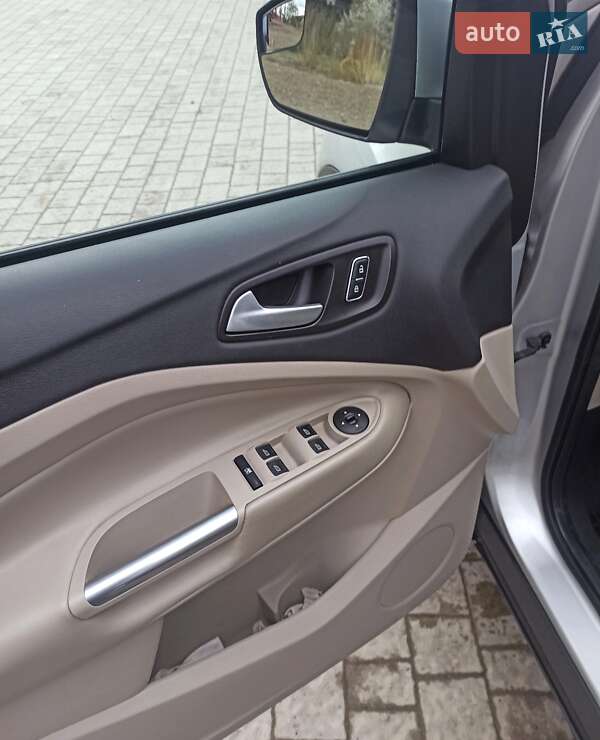 Внедорожник / Кроссовер Ford Escape 2014 в Дрогобыче