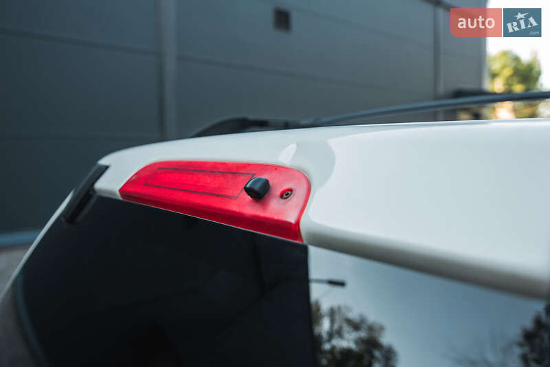 Внедорожник / Кроссовер Ford Escape 2011 в Днепре