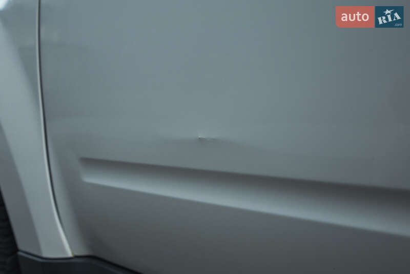 Внедорожник / Кроссовер Ford Escape 2011 в Днепре