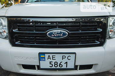 Внедорожник / Кроссовер Ford Escape 2011 в Днепре