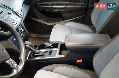 Внедорожник / Кроссовер Ford Escape 2018 в Киеве