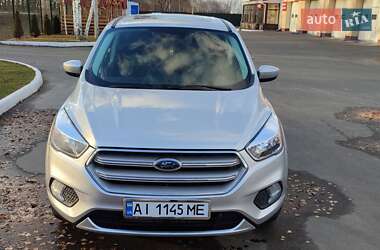 Внедорожник / Кроссовер Ford Escape 2017 в Киеве