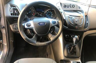 Внедорожник / Кроссовер Ford Escape 2014 в Черновцах