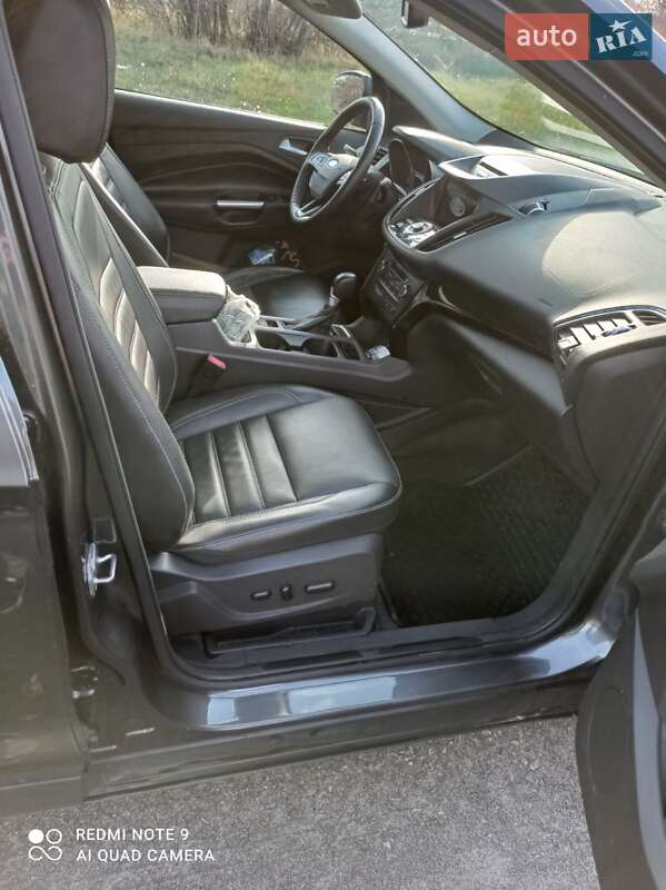 Внедорожник / Кроссовер Ford Escape 2017 в Змиеве