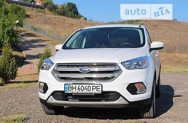 Внедорожник / Кроссовер Ford Escape 2019 в Одессе