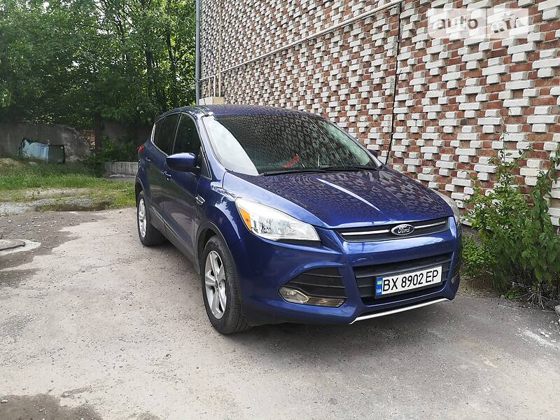 Внедорожник / Кроссовер Ford Escape 2015 в Львове