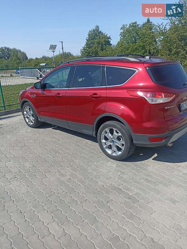 Внедорожник / Кроссовер Ford Escape 2014 в Каменке-Бугской