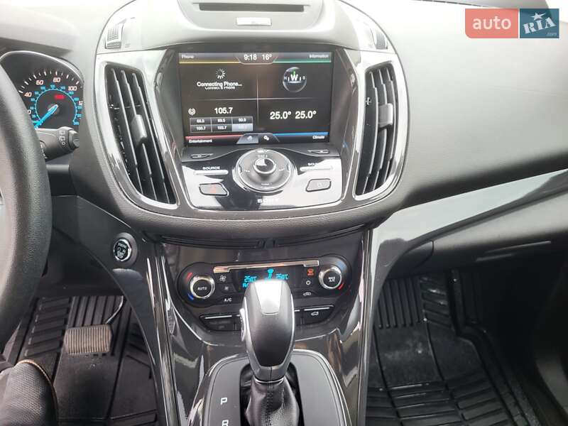 Внедорожник / Кроссовер Ford Escape 2014 в Костополе