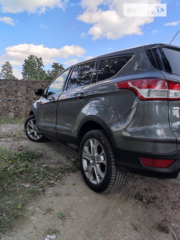 Внедорожник / Кроссовер Ford Escape 2012 в Виннице