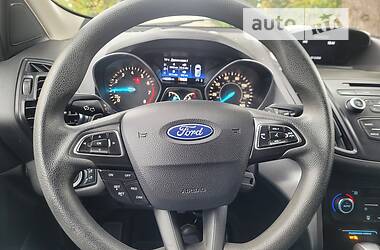 Позашляховик / Кросовер Ford Escape 2016 в Ірпені