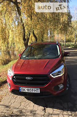 Внедорожник / Кроссовер Ford Escape 2017 в Ровно