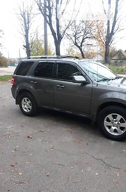 Внедорожник / Кроссовер Ford Escape 2012 в 